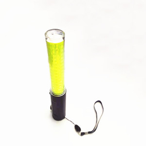 Sécurité routière nouveau modèle avertissement de trafic LED lumière de sécurité bâton vente chaude extensible rechargeable LED bâton d'avertissement de trafic - Product Image 3
