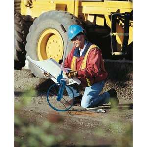 BOSCH - 0601074100 Medidor de carretera GWM 40 Profesional con funda protectora-EAN 3165140781558 RUEDAS MÉTRICAS Y DE MEDICIÓN - Product Image 3