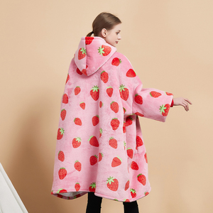 Bán Buôn Polyester Mùa Đông Flannel Lông Cừu Vải Unisex In Hơn Có Kích Thước Phù Hợp Với Tất Cả Các Áo Chăn Với Tay Áo - Product Image 5