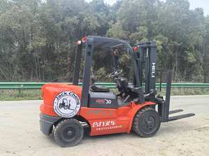 Mini Montacargas Diésel CPCD30 de 3 Toneladas y 3 Metros, Montacargas Eléctrico Chino Heli, Montacargas Económicos - Product Image 2