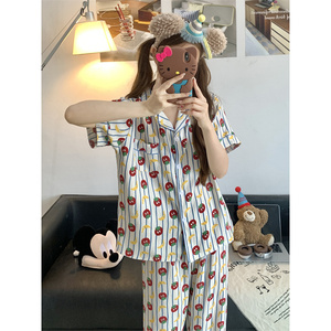 Ensemble de pyjama d'été pour femmes : haut à manches courtes et pantalon long, motif nuage de dessin animé, style cardigan léger - portable - Product Image 3