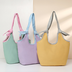 Sac de courses en toile de coton biologique en vrac, grand, uni, réutilisable, écologique, recyclé, imprimé avec un logo personnalisé - Product Image 1