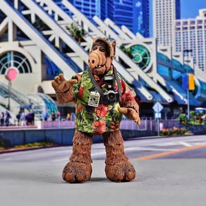Figurine d'action NECA Alf l'Alien, <span class=keywords><strong>série</strong></span> télévisée <span class=keywords><strong>américaine</strong></span> classique, PVC, 7 pouces, modèle décoratif pour les 15-17 ans - Product Image 4