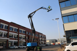 Moteur à bord <span class=keywords><strong>de</strong></span> roue à <span class=keywords><strong>trois</strong></span> <span class=keywords><strong>points</strong></span> 2025 <span class=keywords><strong>bras</strong></span> incurvé auto-mobile 24m élévateur à flèche <span class=keywords><strong>de</strong></span> verger CE approuvé pour l'entretien <span class=keywords><strong>de</strong></span> la récolte des palmiers - Product Image 4