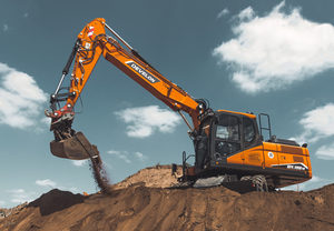 Earthmoving <b>Machinery</b> Doosan DX190W Wheeled <b>Excavator</b> for Sale in Africa - Product Image 2