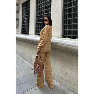 Ensemble de pulls en tricot pour femmes Ellery 9970, imprimé pailleté, tissu tricoté anti-boulochage - Product Image 5