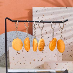 Porte-clés pendentif en forme de biscuits, pain et aliments, pour cadeau <span class=keywords><strong>d</strong></span>'un <span class=keywords><strong>ami</strong></span>, unique et créatif, simulation de biscuit, baguette, sac, <span class=keywords><strong>voiture</strong></span>, boîte, porte-clés - Product Image 6