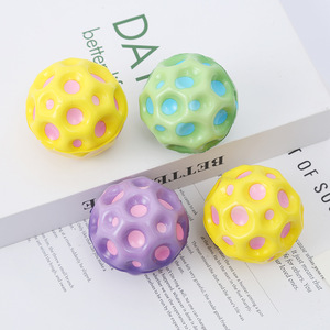 Balle anti-stress en mousse PU Moon Hole, jouet sensoriel solide en éponge à rebond élevé pour l'entraînement des mains et des poignets, soulagement de l'anxiété - Product Image 1