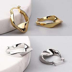 Orecchini a Cerchio Geometrici Intrecciati Vintage per Donne, Ear Cuff Minimalista, Gioielli di Moda Quotidiana - Product Image 3
