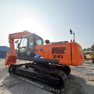 Excavatrice Hitachi ZX210 d'occasion, en bon état de marche et 100% d'origine japonaise. En stock. - Product Image 5