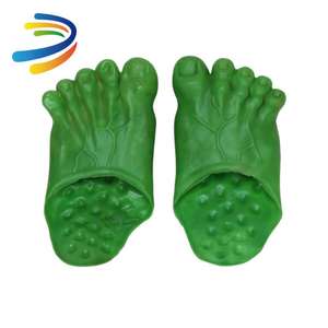 Dropshipping 2026 : Nouveaux chaussons de créateur pour Halloween, pantoufles pieds nus <span class=keywords><strong>pas</strong></span> chères, pantoufles amusantes Hulk - Product Image 1