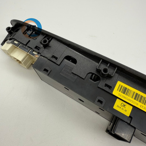Nuevo interruptor de ventanilla eléctrica izquierda adecuado para K-ia Sportage 935703W150 93570-3W150 - Product Image 4