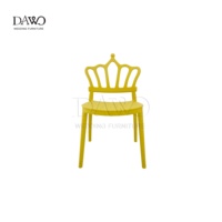 Chaise d'enfant empilable en plastique, couronne de princesse, couleurs assorties, pour fête d'anniversaire