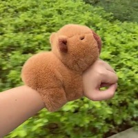LK Vente en gros Internet Celebrity Capybara Doll Card Cute Plush Toy Doll Ugly Gift Hand Ring Pibala Snap Ring