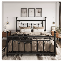 Cadre de lit en fer forgé avec pieds à roulettes, lit plateforme double avec rangement sous le lit pour chambre moderne