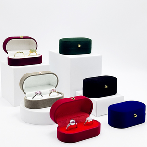 Mini boîte de rangement à bijoux <span class=keywords><strong>en</strong></span> velours avec boucle dorée, portable, pour boucles d'oreilles, bagues, boîte à paires de bijoux, pour cadeau de mariage, Saint-Valentin - Product Image 4