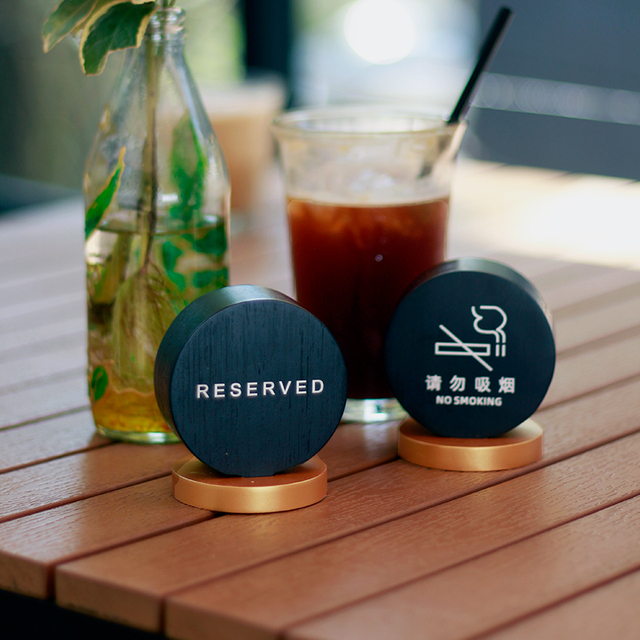 Premium Custom Wooden Table Sign Table Number Stand with QR Code Menu for Restaurant Digital Scanning for Advertising Board