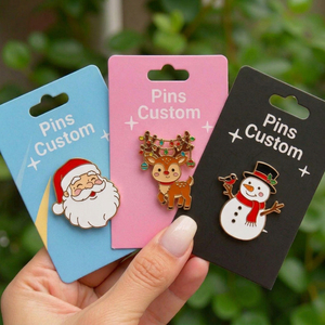 Décorations cadeau mignon ensemble dessin animé insigne personnalisé père noël arbre de noël renne broche émail noël épinglette - Product Image 1