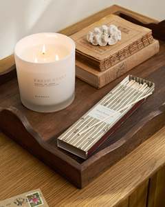 AIKUN Hot Selling Premium Long Burning Eco Soy Wax Glass Jar Scented <b>Candle</b> with Custom Logo for Home Decor & Gift - Product Image 1