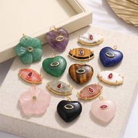 Collier Pendentif Délicat Personnalisé en Pierre Précieuse Sculptée à la Main, Motif Fleur, Cœur, Poisson, Tendance et Créatif, Vente en Gros Naturelle pour Femmes