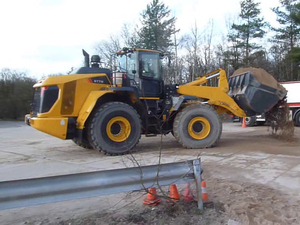 Vente Flash Chargeuse sur pneus <span class=keywords><strong>Liugong</strong></span> <span class=keywords><strong>877H</strong></span> 7 tonnes avec godet de 3 m³ pour la construction - Product Image 1