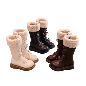 Bottes de neige mi-mollet pour filles, en PU, à lacets, doublées de fourrure, chaussures d'hiver décontractées pour enfants de 4 à 6 ans - Product Image 1