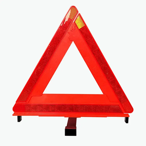 Signal de circulation de sécurité routière arrêt de route rouge panneaux routiers de triangle rouge - Product Image 1