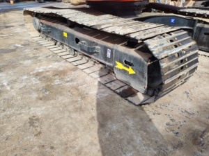 รถขุดมือสองคุณภาพดี Doosan DH150LC-7 ขนาด 15 ตัน ชั่วโมงการทำงานต่ำ บำรุงรักษาอย่างดี เกียร์และปั๊มสมบูรณ์แบบ เหมาะสำหรับงานก่อสร้างและงานดิน - Product Image 4