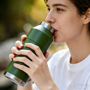 Bouteille de sport isotherme en acier inoxydable 304 sans BPA, avec poignée portable, double paroi sous vide, pour les voyages en plein air et la remise en forme - Product Image 6