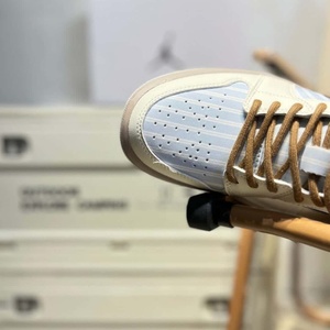 Chaussures d'occasion S35-1 en gros, marque internationale <span class=keywords><strong>AJ1</strong></span>, maille en coton, haute qualité, vente en gros, directement de l'usine, chaussures de sport d'occasion pour hommes - Product Image 2