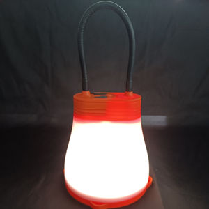 <span class=keywords><strong>Lampe</strong></span> d'extérieur Accessoires de camping Équipement Fournitures Kit de panne de courant à domicile Lanterne <span class=keywords><strong>LED</strong></span> <span class=keywords><strong>rechargeable</strong></span> solaire - Product Image 3