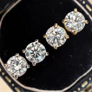 ต่างหูเพชรเม็ดเดี่ยว 1 กะรัต ทอง 18K ยี่ห้อ Xinfly แบบฝัง 4 กรงเล็บ ดีไซน์คลาสสิก สวยหรู เหมาะเป็นของขวัญแต่งงาน เครื่องประดับคุณภาพสูง CVD - Product Image 1