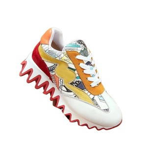 Nouvelles Chaussures Décontractées Antidérapantes 2026 CL Tendance Européenne Effet Vague de Requin pour Hommes et Femmes, Chaussures de Couple, Chaussures de Skateboard, Chaussures de Course - Product Image 4