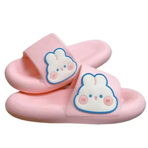 Nicecin OEM New Bear Pattern Dekorative Cloud Pink Bear Slides Damen Sommer Flip-Flops Sandalen Plattform Lässige weiche Hausschuhe