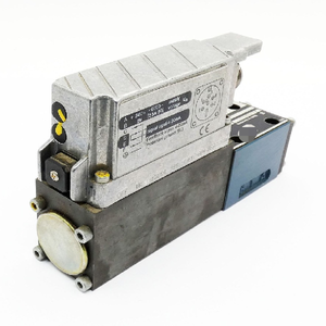 Orig inal 4 wripeh 6 C3b05l-2xg24k0f1m 0 811 404 631ควบคุมทิศทางอัตโนมัติ <span class=keywords><strong>Prog</strong></span> raammable plable PLC - Product Image 1