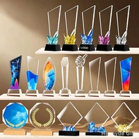 Plaque de récompense personnalisée en bois avec formes créatives multiples, trophée en cristal imprimé UV, personnalisé pour les cadeaux de cérémonie de remise des prix d'entreprise