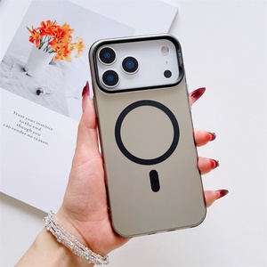 Funda Magnética Plateada para iPhone 17 Pro Max, Compatible con iPhone 16, 15 y 17 Air, Protección Completa Anti-Caídas - Product Image 3