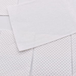 Tapis absorbants universels tout usage - Nettoyage des déversements d'huiles, de solvants et d'eau - Product Image 2