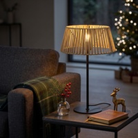 Lampe de table tressée populaire en gros pour l'Europe, décoration moderne pour la maison, lampe de chevet pour chambre et hôtel