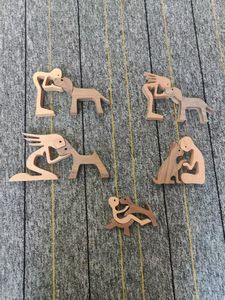 Collection de sculptures d'animaux et d'oiseaux créatives sculptées en bois, statue pour les amoureux des animaux, figurine de femme humaine et d'oiseau - Product Image 5