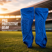 Protège-tibias rembourrés en nid d'abeille personnalisables avec logo, respirants et extensibles, pour la protection des tibias et des chevilles lors de l'entraînement de football.