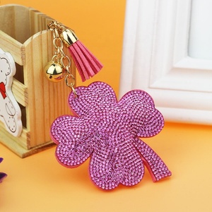 Llavero de Trébol de Cuatro Hojas de la Suerte con Diamantes de Imitación, Colgante de Trébol Brillante con Borla, Adorno para Bolso, Regalo de Joyería para Mujer - Product Image 3