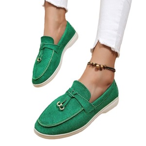 Vente directe usine : Nouveaux mocassins décontractés pour femmes grandes tailles, à bout peu profond et confortables, pour l'été - Product Image 5