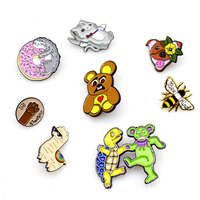Épingles de sûreté pour manteau de fer coeur café médecin personnel Badges avec cartes conceptions émail médical métal personnalisé émail broche