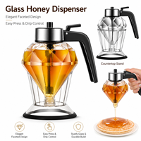 Distributeur de miel en verre élégant à marque privée, avec logo personnalisé, sans goutte, à débit inférieur, pot à sirop avec support pour ustensiles de cuisine de luxe