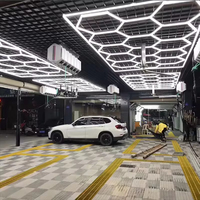 Lumières LED hexagonales personnalisées conception libre et portable pour magasin de détail automobile salon de coiffure salle de sport bureaux espaces de travail