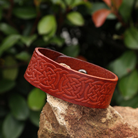 Design nordique Souvenir fait à la main en cuir véritable nordique noeud celtique Bracelet Viking brassard Bracelet bijoux