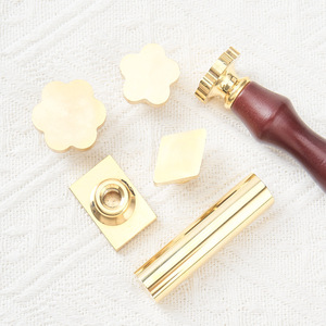 Sceau de cire créatif en cuivre sans gravure avec manche en bois et métal, tampon de cire vierge rétro - Product Image 5