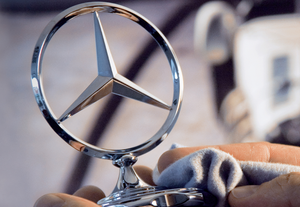 <span class=keywords><strong>Mercedes</strong></span>-Benz GLC 260L Édition Deluxe 4MATIC SUV Exécutif 2026 Toit Panoramique Sécurité Intelligente Qualité Supérieure - Product Image 2