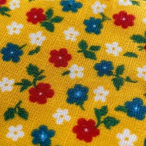 Tissu imprimé Broken Card 120GSM 100% Polyester à motif floral Ditsy tissé pour robes d'été, chemisiers, jupes 150cm - Product Image 3